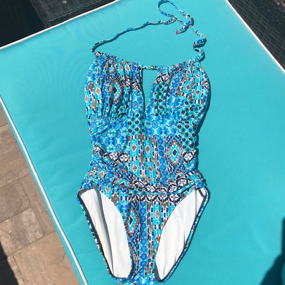 La Blanca Other - Woman’s La Blanca swim suit